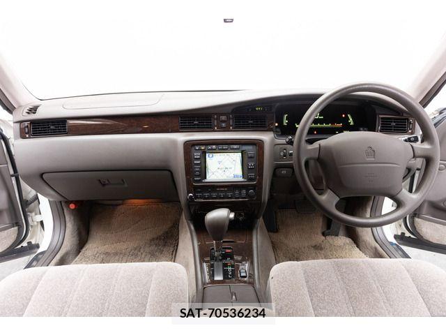 Toyota CROWN 1995-10 6814367-1