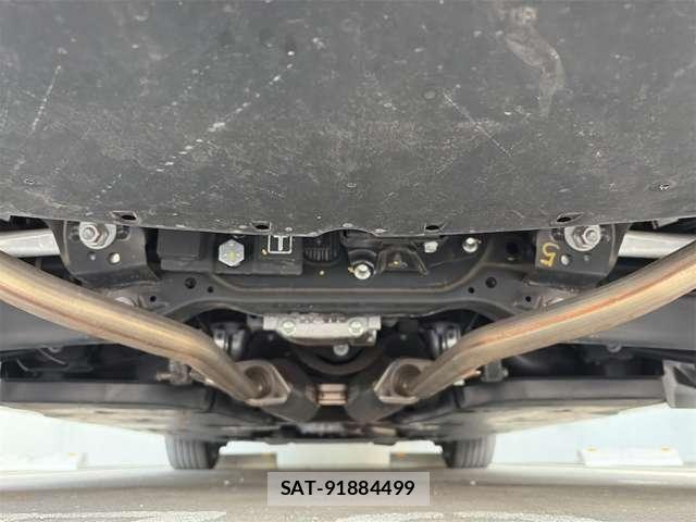 Toyota CROWN 2020-03 6903609-16