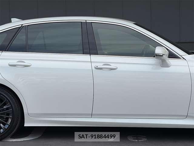Toyota CROWN 2020-03 6903609-22