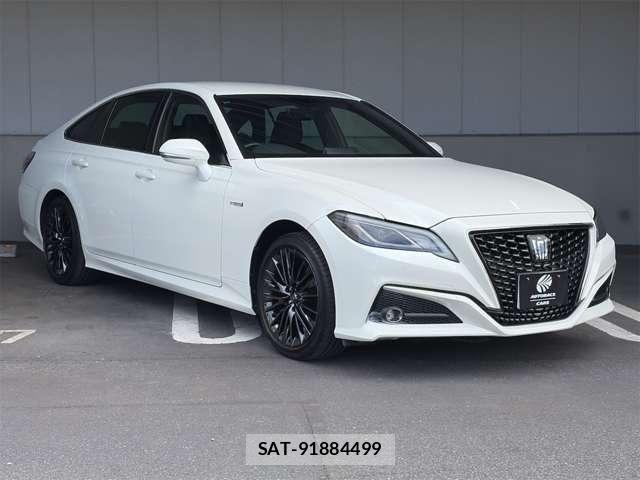 Toyota CROWN 2020-03 6903609-28