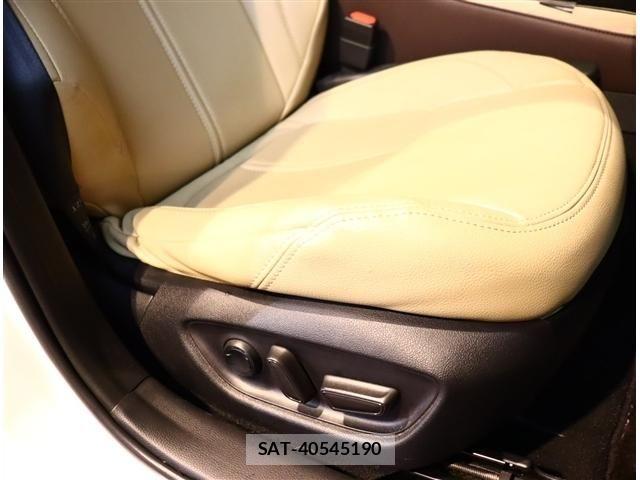Toyota CROWN 2018-08 6992726-15