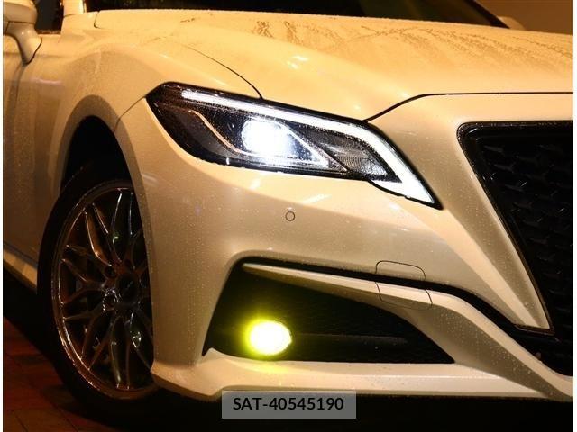 Toyota CROWN 2018-08 6992726-18