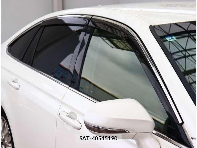 Toyota CROWN 2018-08 6992726-29
