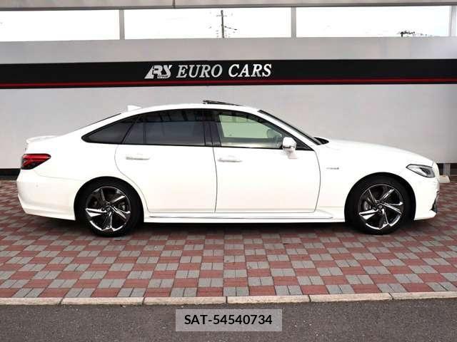 Toyota CROWN 2018-11 7326360-4