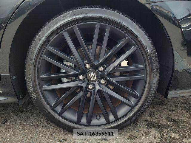 Toyota CROWN 2021-11 7615771-8