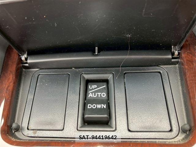 Toyota CROWN 1994-03 7722147-15