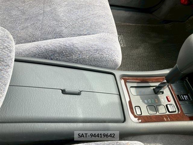 Toyota CROWN 1994-03 7722147-18
