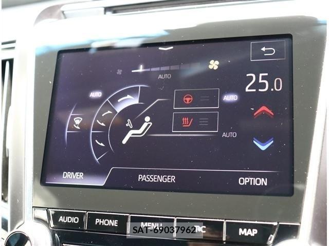 Toyota CROWN 2018-06 8034998-11
