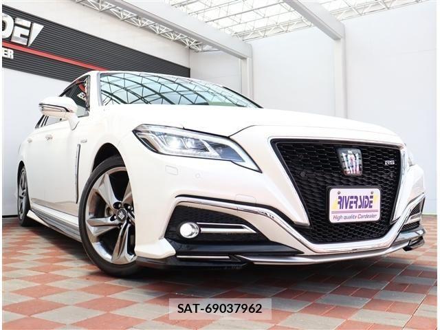 Toyota CROWN 2018-06 8034998-17