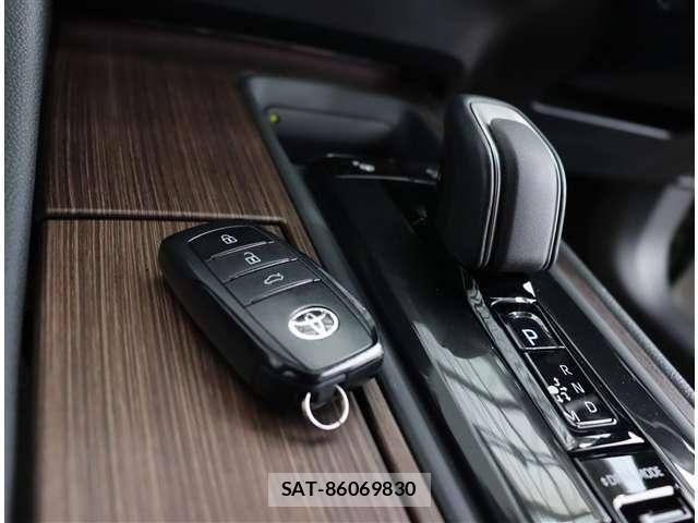Toyota CROWN 2024-06 8034994-14