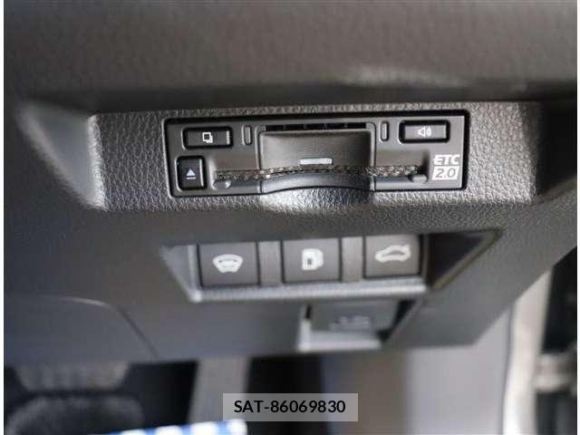 Toyota CROWN 2024-06 8034994-15