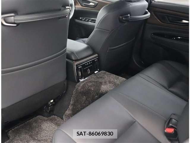 Toyota CROWN 2024-06 8034994-26