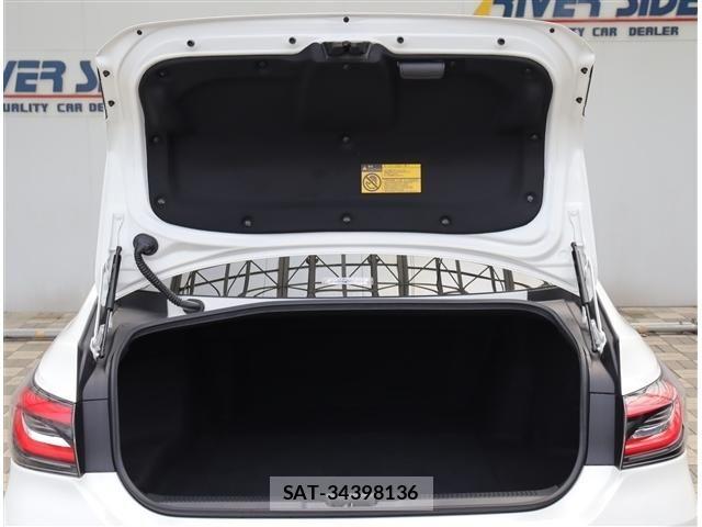 Toyota CROWN 2018-11 8098636-6