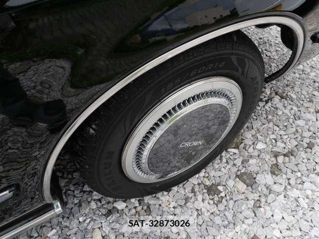 Toyota CROWN 1983-01 8207001-9