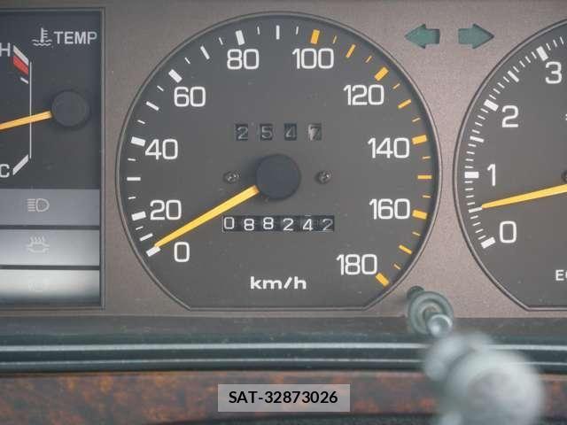 Toyota CROWN 1983-01 8207001-25