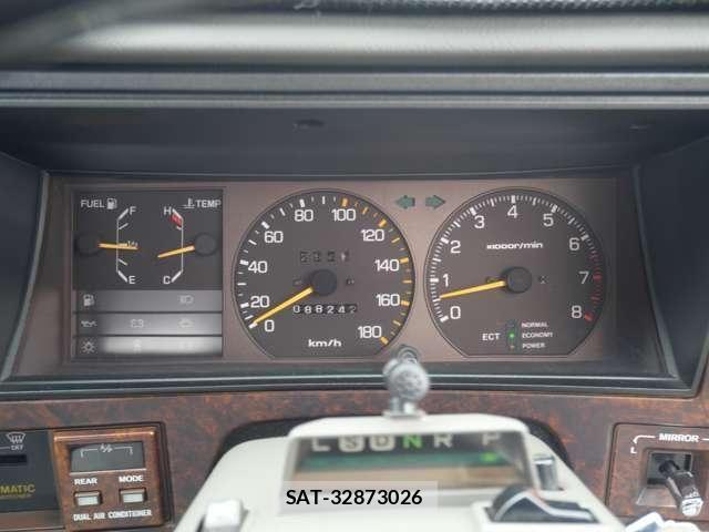 Toyota CROWN 1983-01 8207001-26