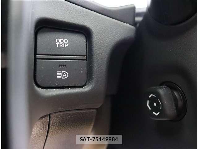 Toyota CROWN 2022-02 8313857-22
