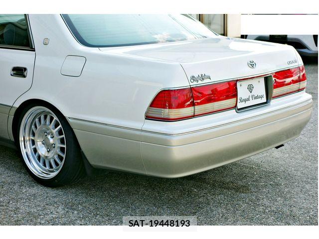Toyota CROWN 1998-03 8313858-17