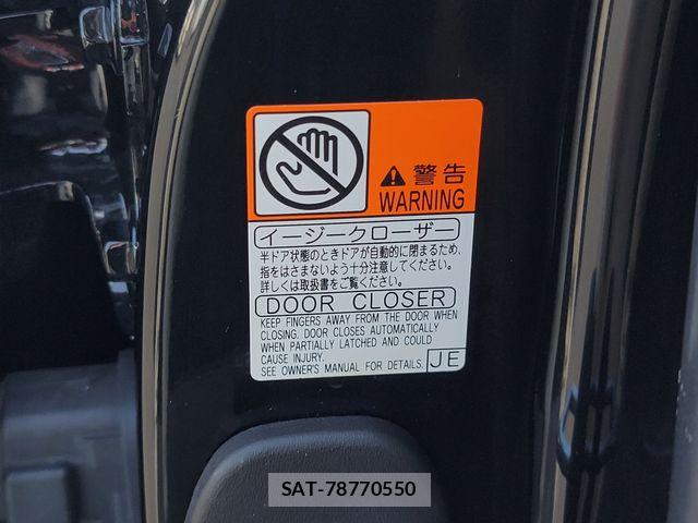 Toyota CROWN 2022-05 8335327-24