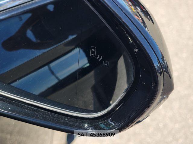 Toyota CROWN 2020-02 8365260-25