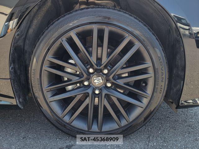 Toyota CROWN 2020-02 8365260-4