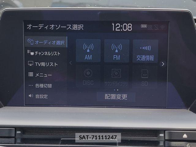 Toyota CROWN 2018-08 8658536-17