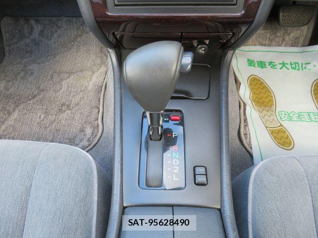 Toyota CROWN 1996-03 8658534-9