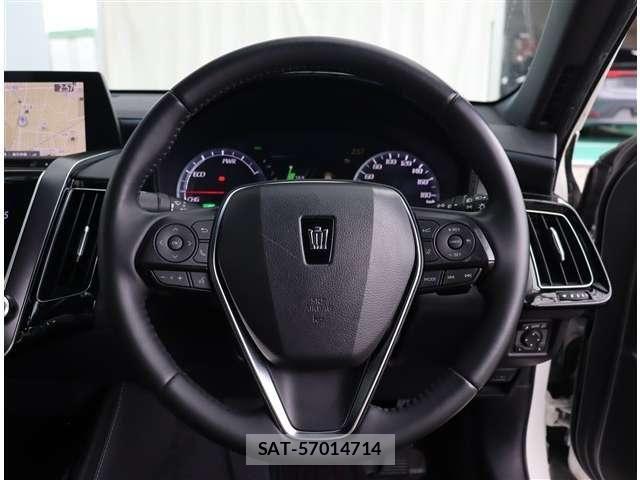 Toyota CROWN 2019-11 8879217-12