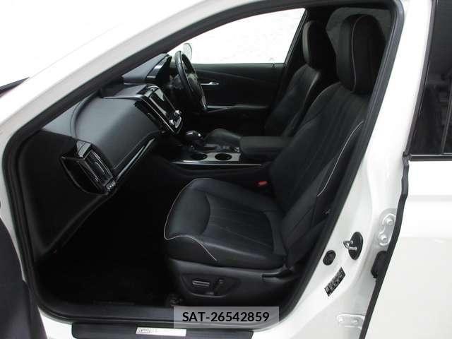 Toyota CROWN 2018-11 8883455-18