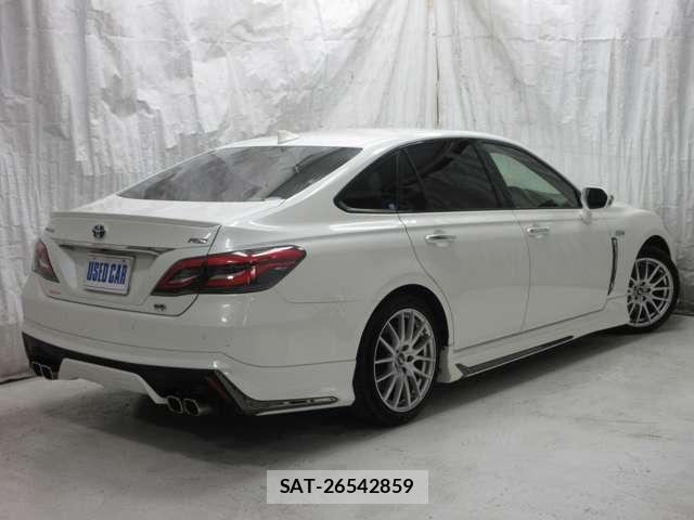Toyota CROWN 2018-11 8883455-5