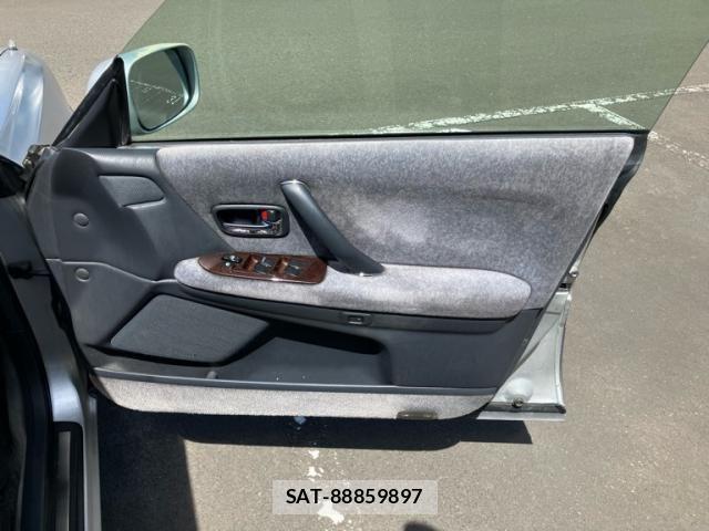 Toyota CROWN 1997-06 8411774-17