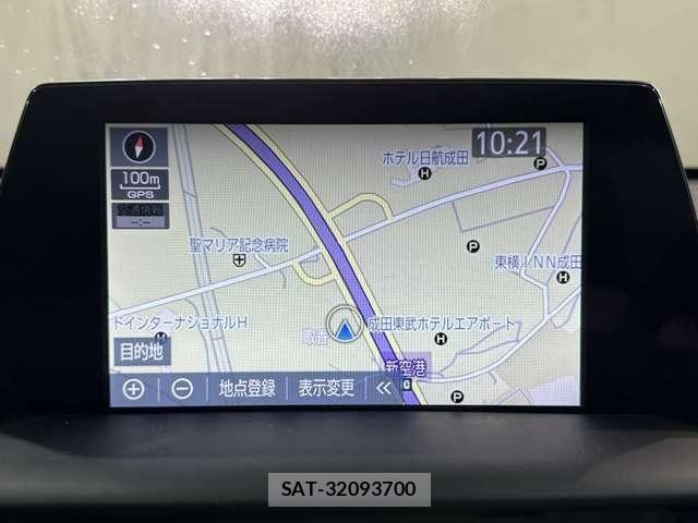 Toyota CROWN 2019-05 8795587-18