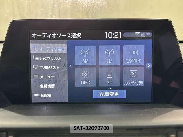 Toyota CROWN 2019-05 8795587-20
