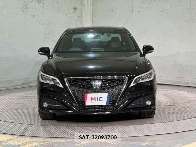 Toyota CROWN 2019-05 8795587-2