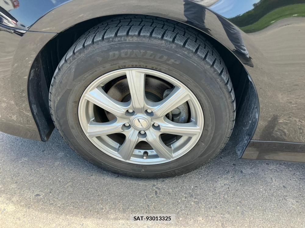 Toyota CROWN HYBRID 2018-05 1082482-28