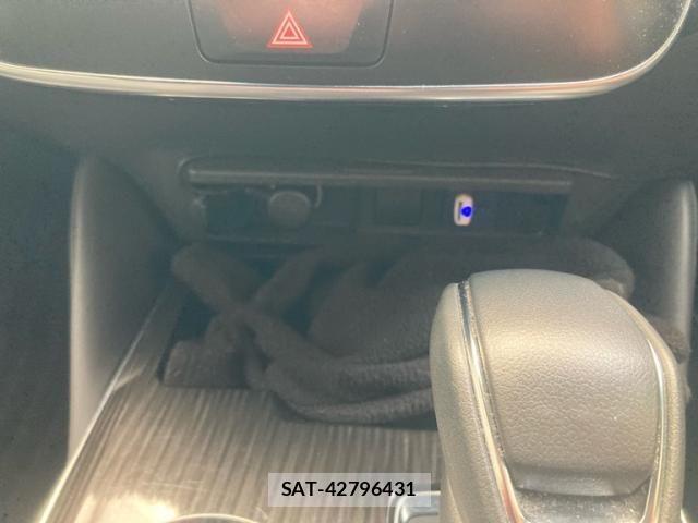 Toyota CROWN HYBRID 2018-11 3013860-15