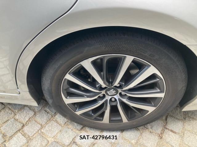 Toyota CROWN HYBRID 2018-11 3013860-7