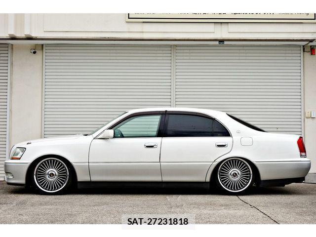 Toyota CROWN MAJESTA 2003-02 956471-13