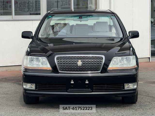 Toyota CROWN MAJESTA 2003-03 4108846-1