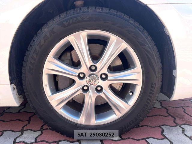 Toyota CROWN MAJESTA 2011-03 4935716-12
