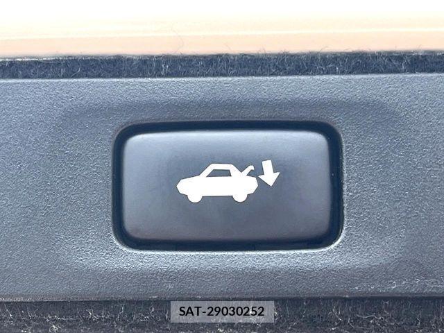 Toyota CROWN MAJESTA 2011-03 4935716-2