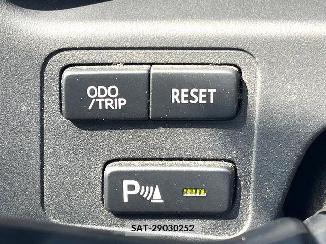 Toyota CROWN MAJESTA 2011-03 4935716-3