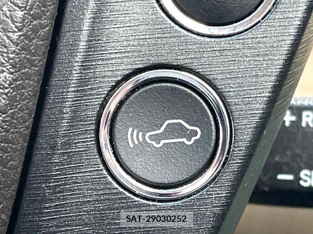 Toyota CROWN MAJESTA 2011-03 4935716-5