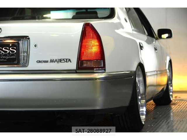 Toyota CROWN MAJESTA 1998-11 5863468-6