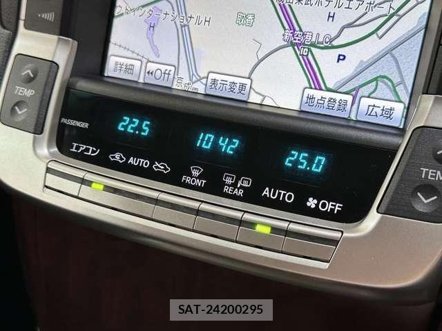 Toyota CROWN MAJESTA 2011-07 6010624-23