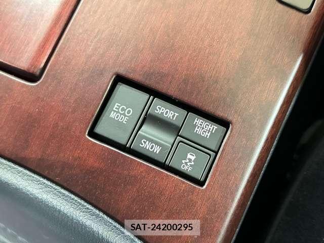 Toyota CROWN MAJESTA 2011-07 6010624-25