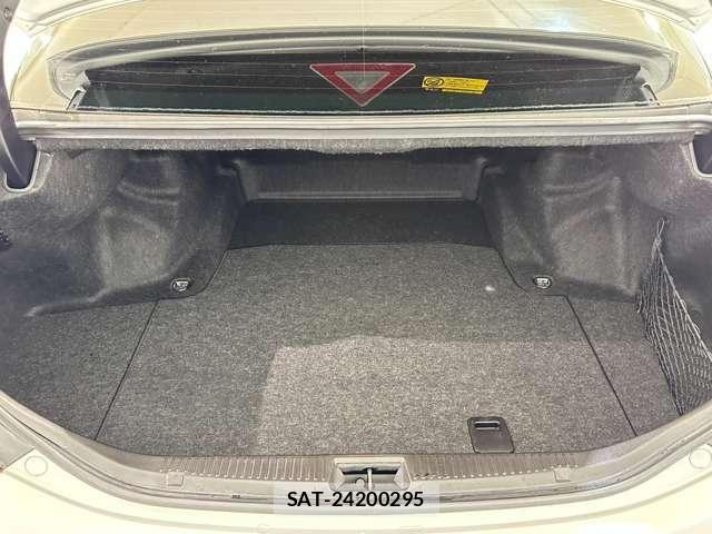 Toyota CROWN MAJESTA 2011-07 6010624-28
