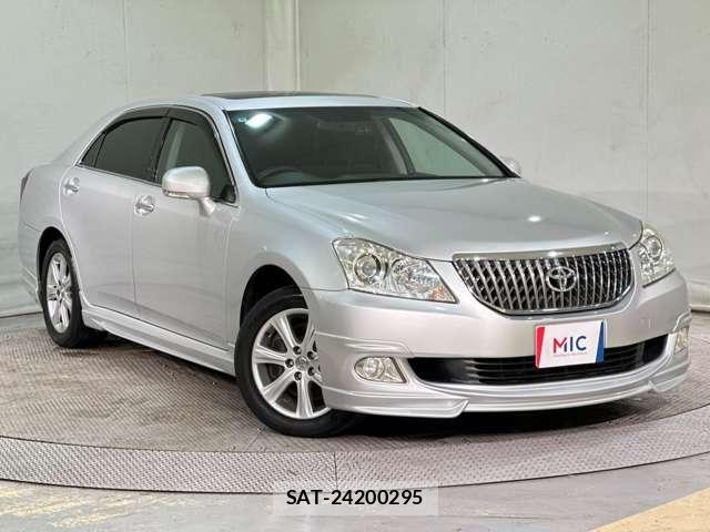Toyota CROWN MAJESTA 2011-07 6010624-2