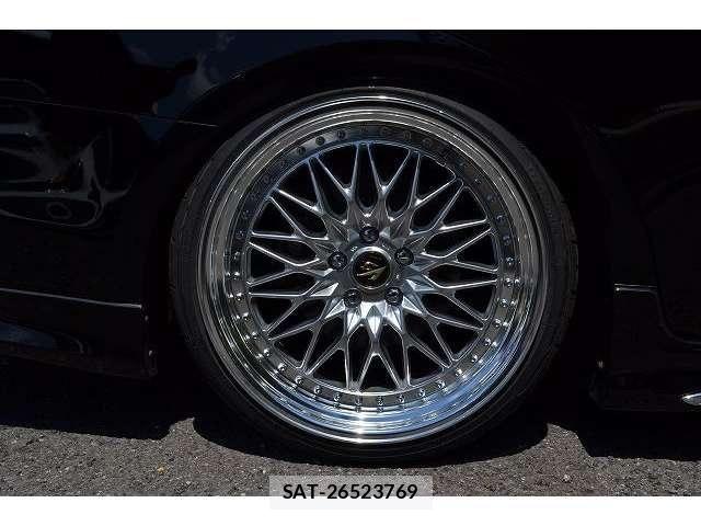 Toyota CROWN MAJESTA 2013-12 6903612-13