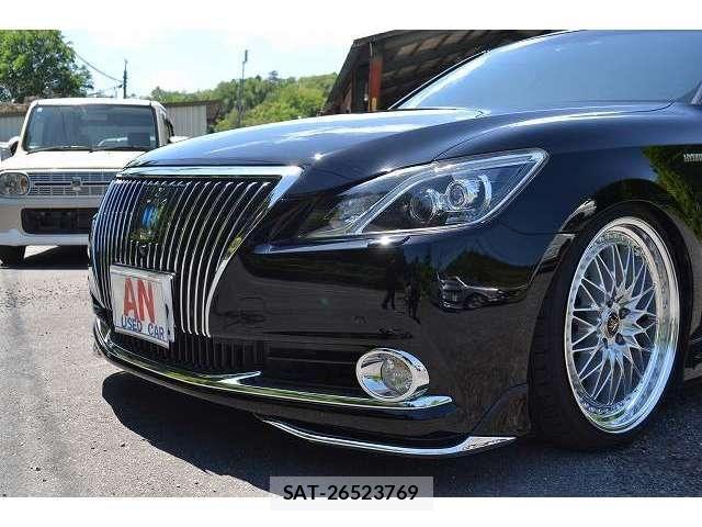 Toyota CROWN MAJESTA 2013-12 6903612-15